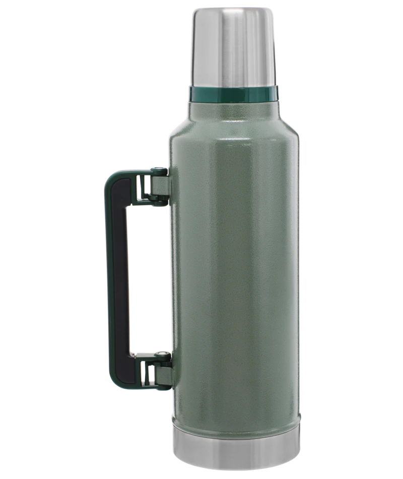 STANLEY CLASSIC LEGENDARY VACUUM INSULATED BOTTLE 2 QT 4 STANLEY CLASSIC LEGENDARY VACUUM INSULATED BOTTLE 2 QT