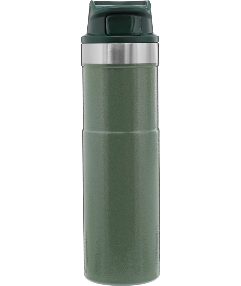 STANLEY CLASSIC TRIGGER-ACTION TRAVEL MUG 20 OZ Water