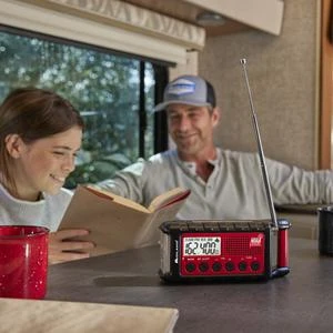 Midland ER310 E+Ready Emergency Crank Weather Radio 7 Midland ER310 E+Ready Emergency Crank Weather Radio