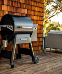 TRAEGER IRONWOOD 650 PELLET GRILL Outdoor Cooking 25 TRAEGER IRONWOOD 650 PELLET GRILL Outdoor Cooking