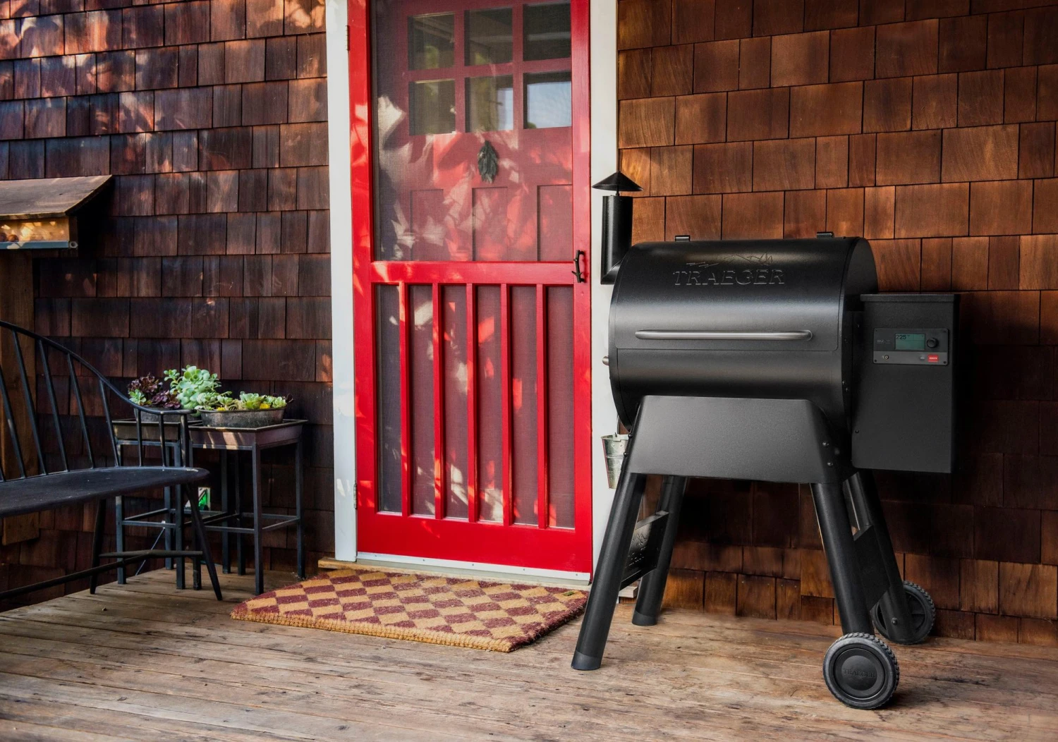 TRAEGER PRO 575 PELLET GRILL 4 TRAEGER PRO 575 PELLET GRILL