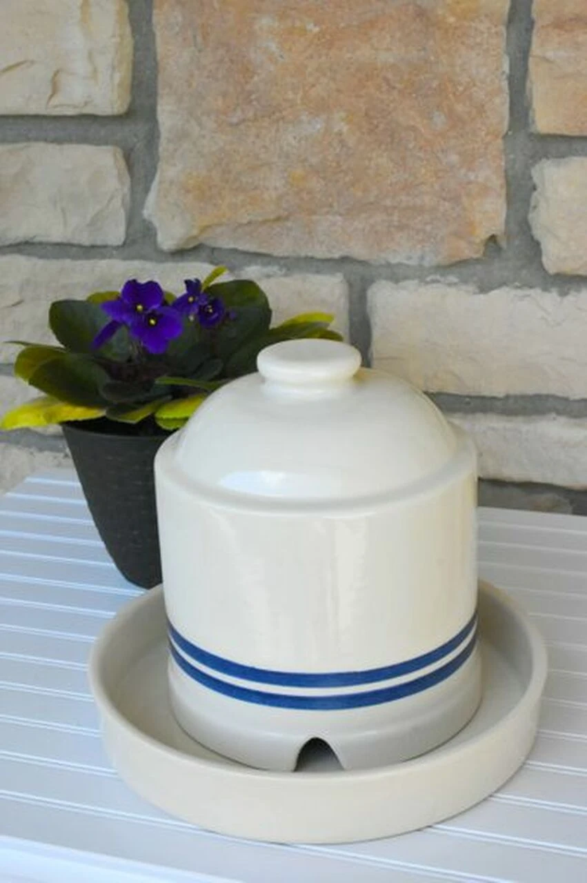 Ohio Stoneware Pet Feeder - 1 Gallon Automatic Watering Dish Dogs 2 Ohio Stoneware Pet Feeder - 1 Gallon Automatic Watering Dish Dogs