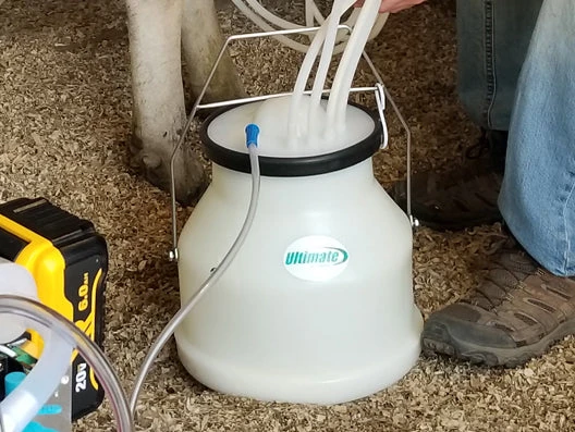 Udderly EZ EZ - ULTIMATE EZ MILKER BUCKETS Home, Farm & Garden 6 Udderly EZ EZ - ULTIMATE EZ MILKER BUCKETS Home, Farm & Garden