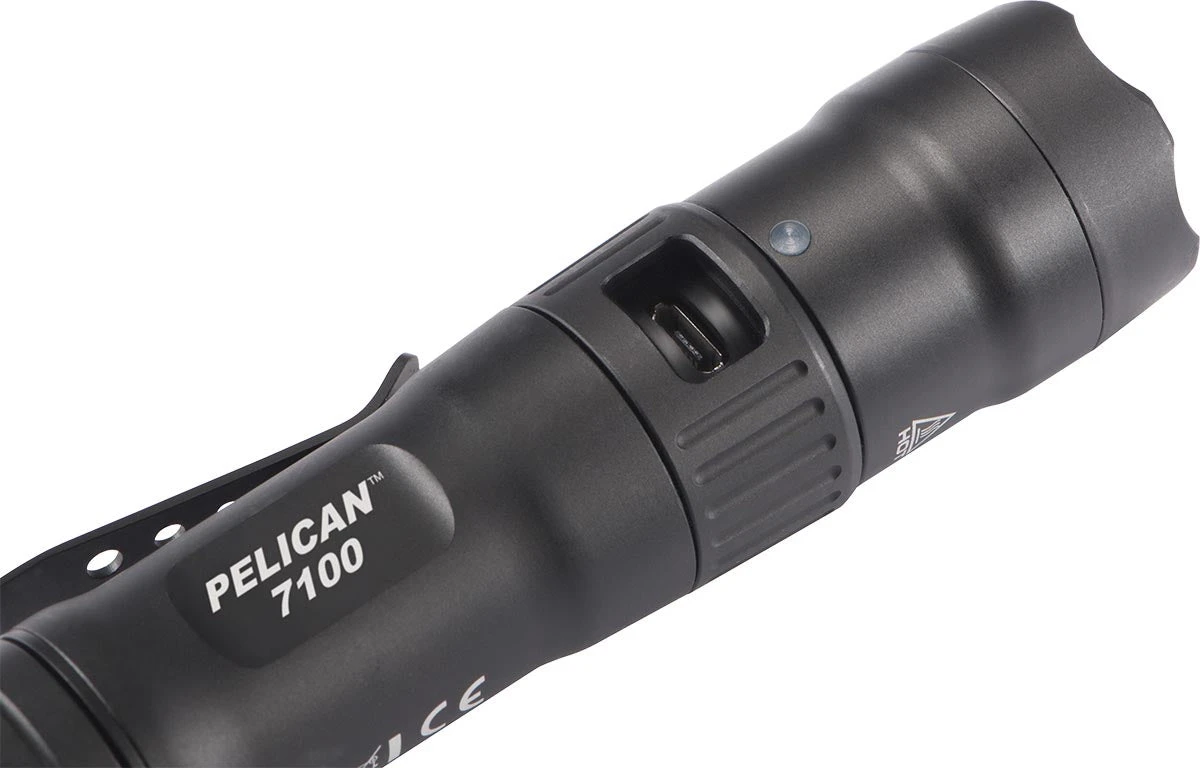 Flashlights Pelican 7100 Tactical Flashlight 3 Flashlights Pelican 7100 Tactical Flashlight