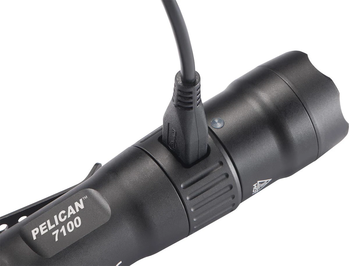 Flashlights Pelican 7100 Tactical Flashlight 4 Flashlights Pelican 7100 Tactical Flashlight