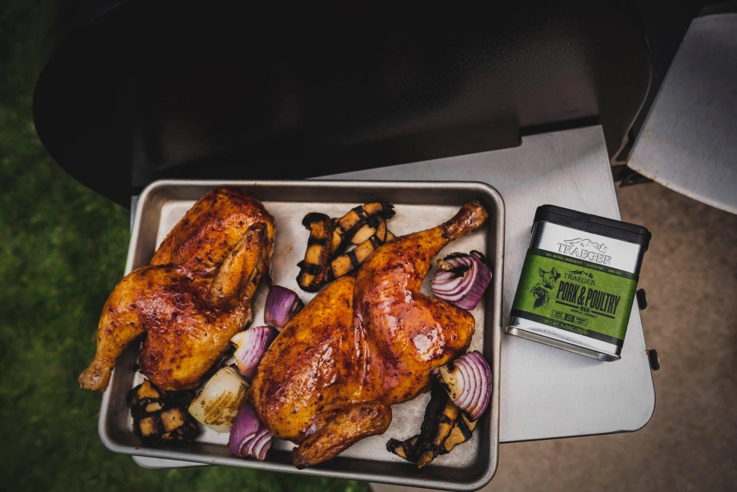 TRAEGER PORK & POULTRY RUB 9.25 OZ Traeger Accessories 3 TRAEGER PORK & POULTRY RUB 9.25 OZ Traeger Accessories